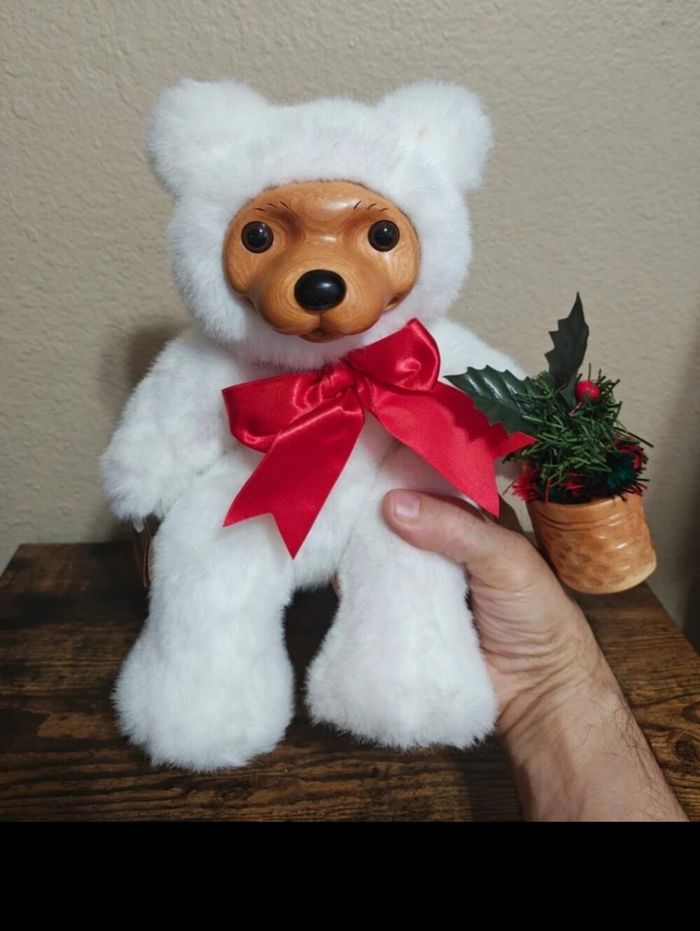 1993  Applause Alvin" Bear from the Robert Raikes Sixth Christmas Edition Plush